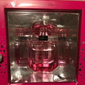 Victoria’s Secret Bombshell